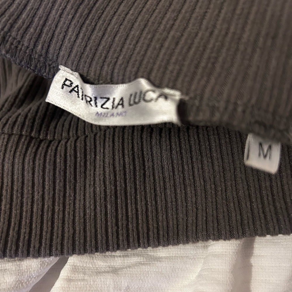 Patrizia Luca Milano Top lagenlook long bell sleeves Grey white size medium - Picture 12 of 15